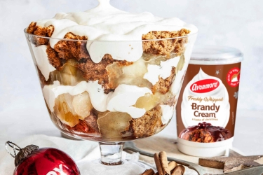 Gingerbread, Apple and Brandy Cream Trifle